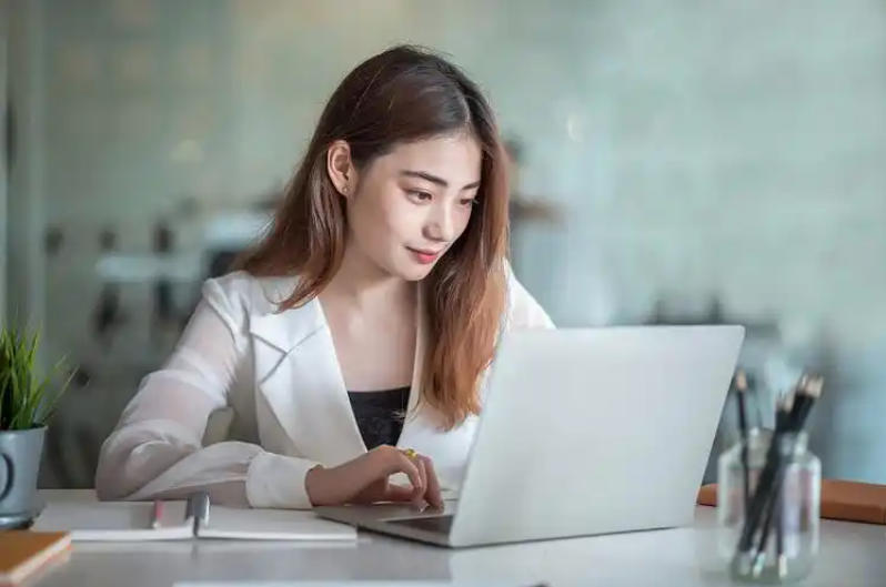 青岛中旭建工建设有限公司轮播图2